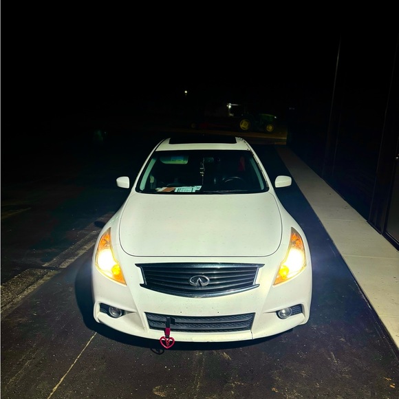 Meet your Posher, Chris - Picture 1 of 1